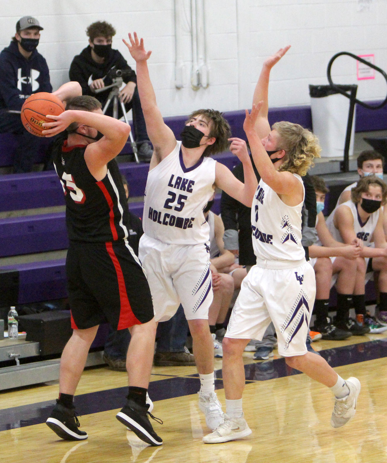 Winter at Lake Holcombe boys basketball 1-5-21
